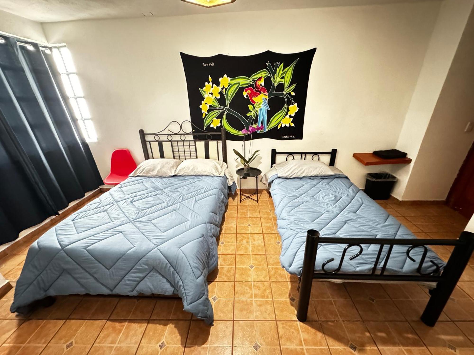 Pura Vida! Ciudad Hidalgo Bed & Breakfast Eksteriør bilde